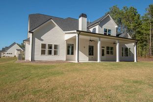 Platinum Ridge por Dustin Shaw Homes en Atlanta Georgia