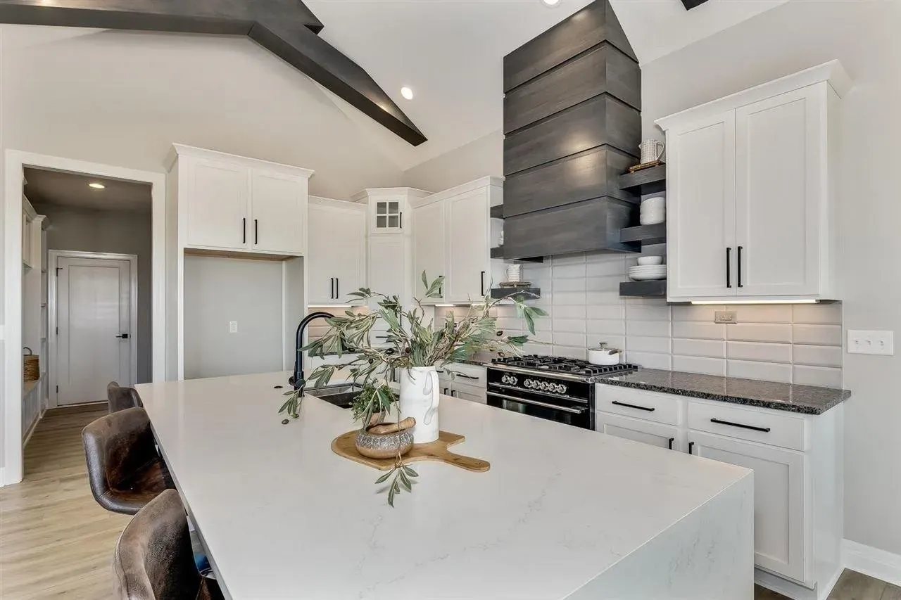 Artistic Builders - Wichita, KS