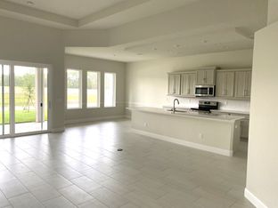 Coastal Gardens At Town Center por Paytas Homes en Daytona Beach Florida