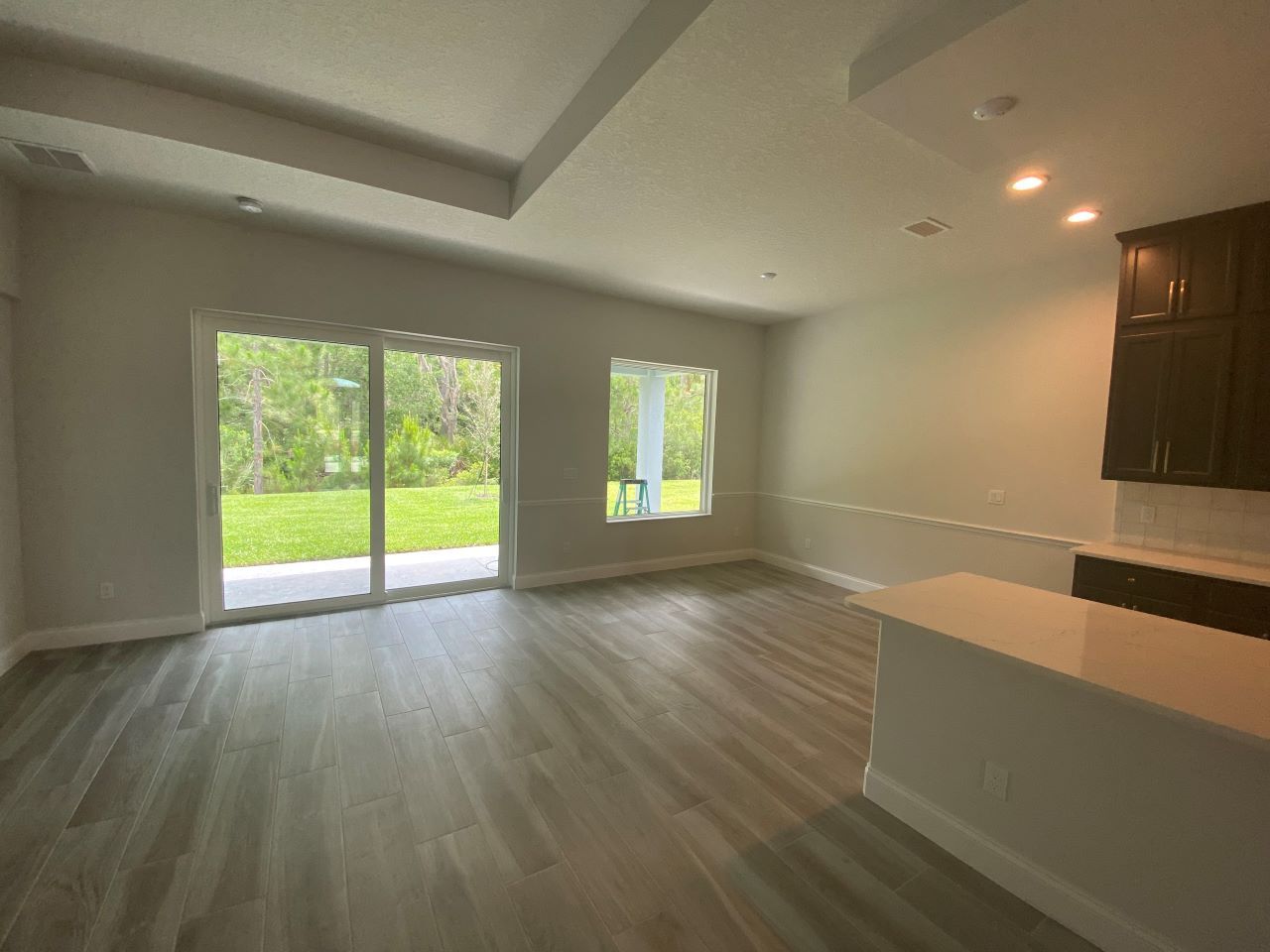 casa en Coastal Gables at Town Center por Paytas Homes