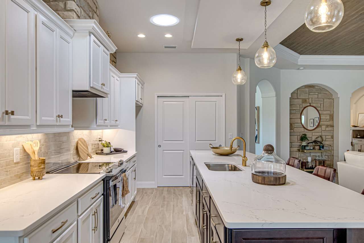 208 Hawthorne Avenue. Palm Coast, FL 32164