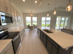 The Reserve At Victoria por Paytas Homes en Daytona Beach Florida