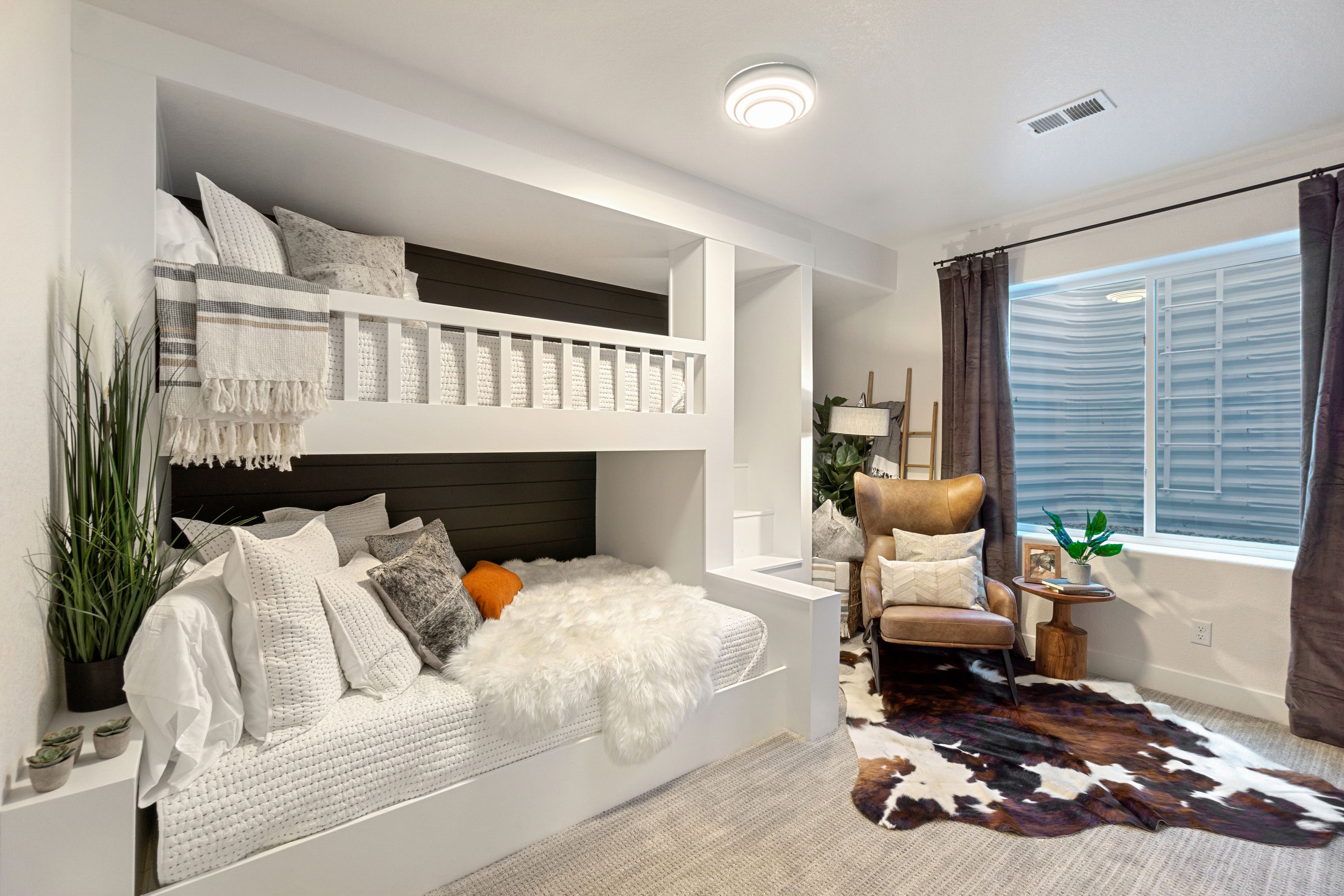 Camden FP Aurora - The Aurora Highlands: Aurora, Colorado - Bridgewater Homes