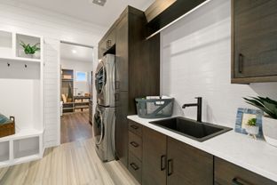 Camden FP - The Aurora Highlands: Aurora, Colorado - Bridgewater Homes