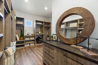 Camden FP - The Aurora Highlands: Aurora, Colorado - Bridgewater Homes