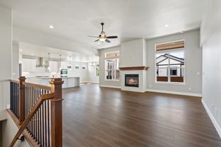 Hamilton - Kinston Centerra: Loveland, Colorado - Bridgewater Homes