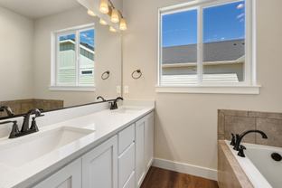 Hamilton - Kinston Centerra: Loveland, Colorado - Bridgewater Homes