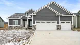 Grove Landing Plat 6 por Sage Homes en Des Moines Iowa