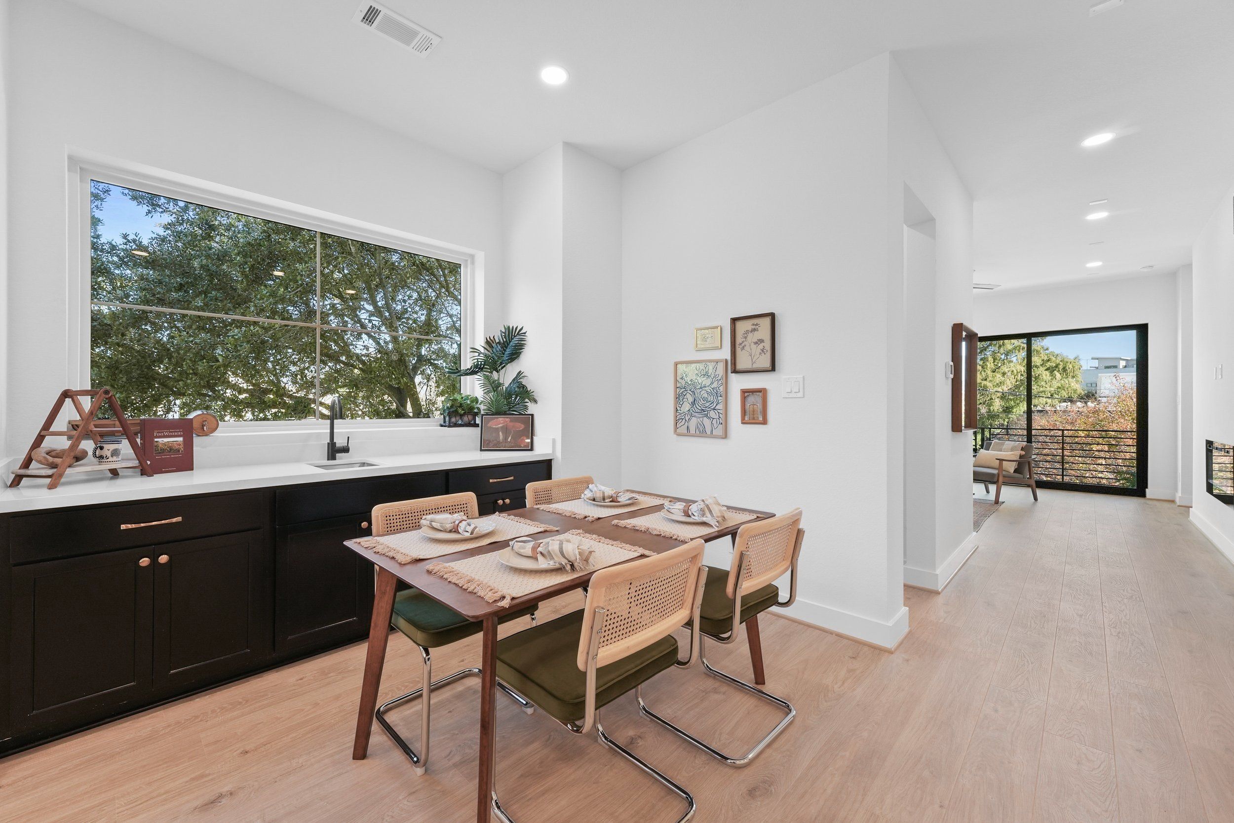 casa en Commonwealth Park por Owais Developments