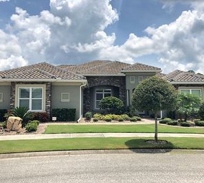 Huntington Villas por Platinum Builders en Daytona Beach Florida