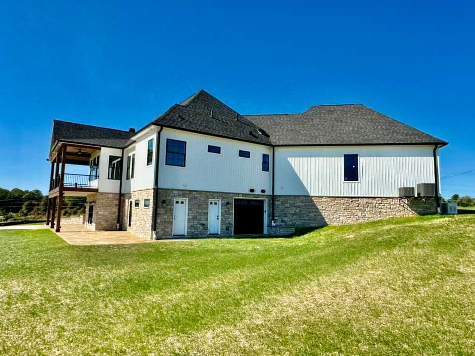 casa en Harrison Bradley Custom Homes, LLC por Harrison Bradley Custom Homes, LLC