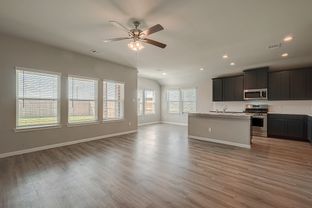 Splendora Fields por Colina Homes en Houston Texas