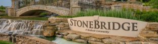 Stonebridge South Trails » Olathe, KS New Homes por Elevate Design + Build en Kansas City Missouri