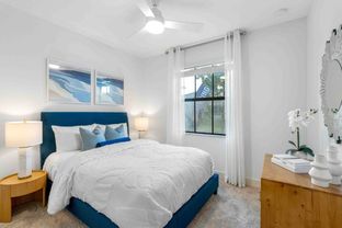 Solera At Avalon Trails por 13th Floor Homes en Palm Beach County Florida