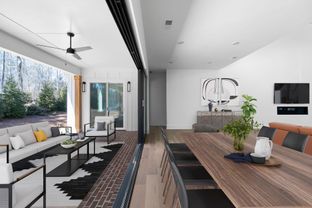 Waterview Townhomes Of Lake Arrowhead por Rezide Properties en Atlanta Georgia