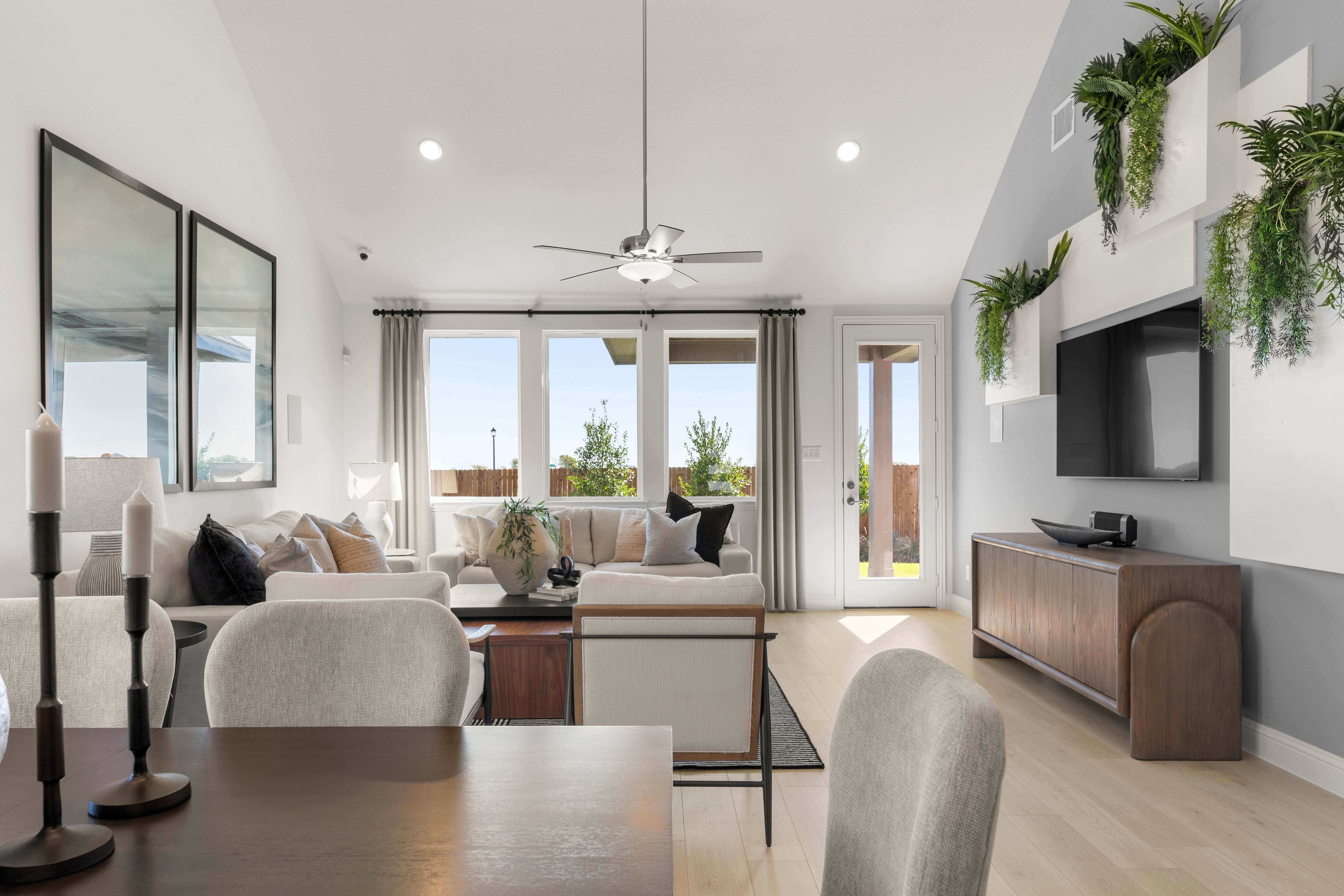 casa en New Construction Homes IN Forney TX At Walden Pond por RockWell Homes