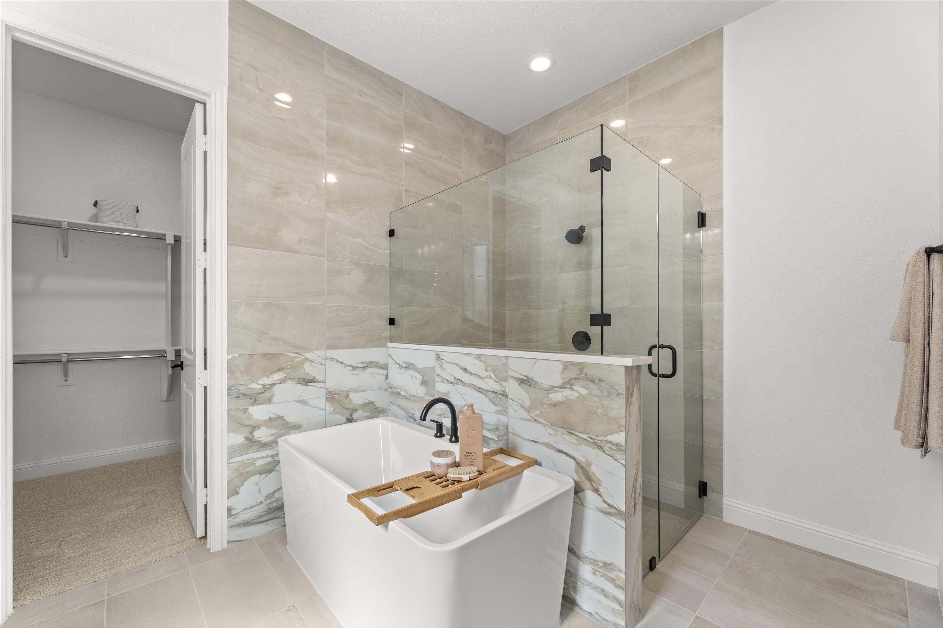 casa en New Homes Rockwall Tx, Nelson Lake Estates, por RockWell Homes