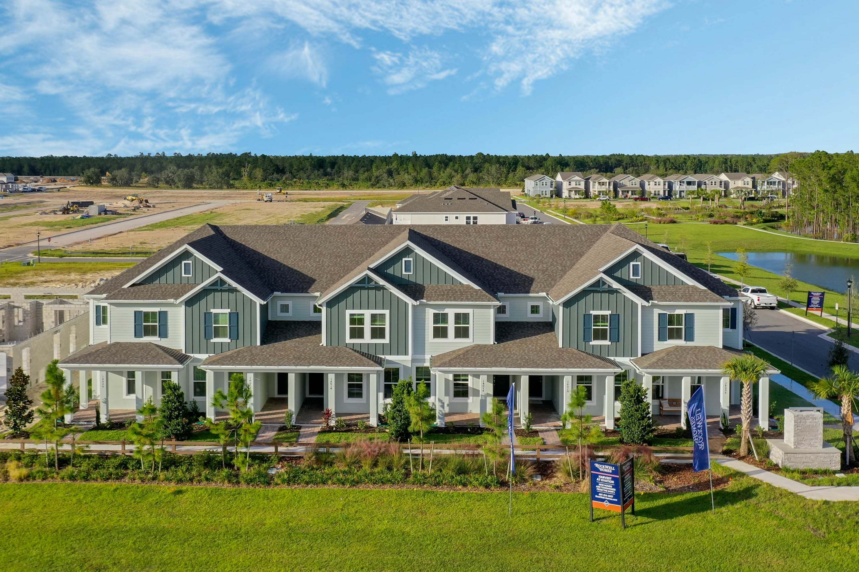 Harvest At Ovation por RockWell Homes en Orlando Florida