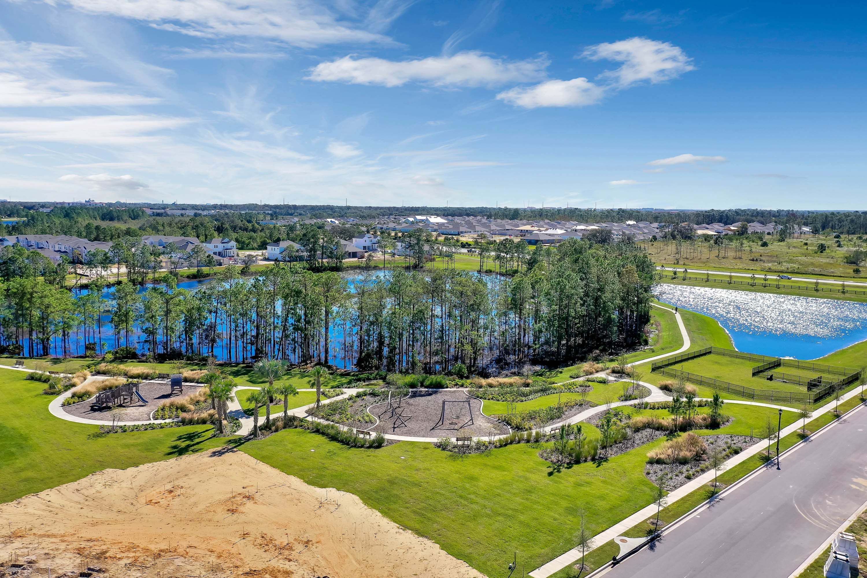 casa en Harvest At Ovation por RockWell Homes