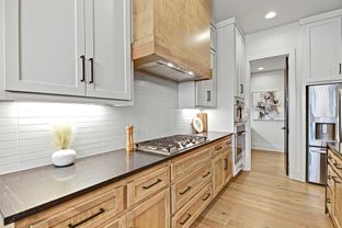 Hartford - Kansas City, Missouri: Kansas City, Missouri - James Engle Custom Homes