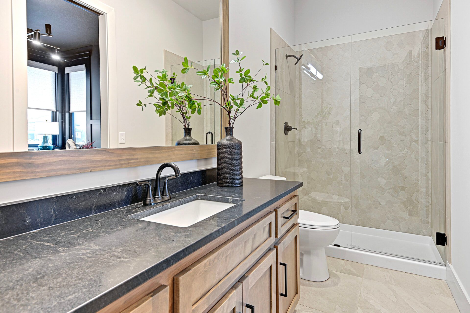 Prairie Village, KS 66208