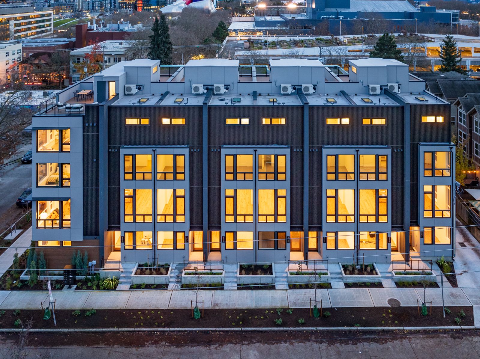 casa en Queen Anne (Valley St) por Mirra Homes, LLC