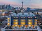 casa en Queen Anne (Valley St) por Mirra Homes, LLC