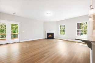 The Landing At Angel's Glen por Windsor Homes en Greensboro-Winston-Salem-High Point North Carolina