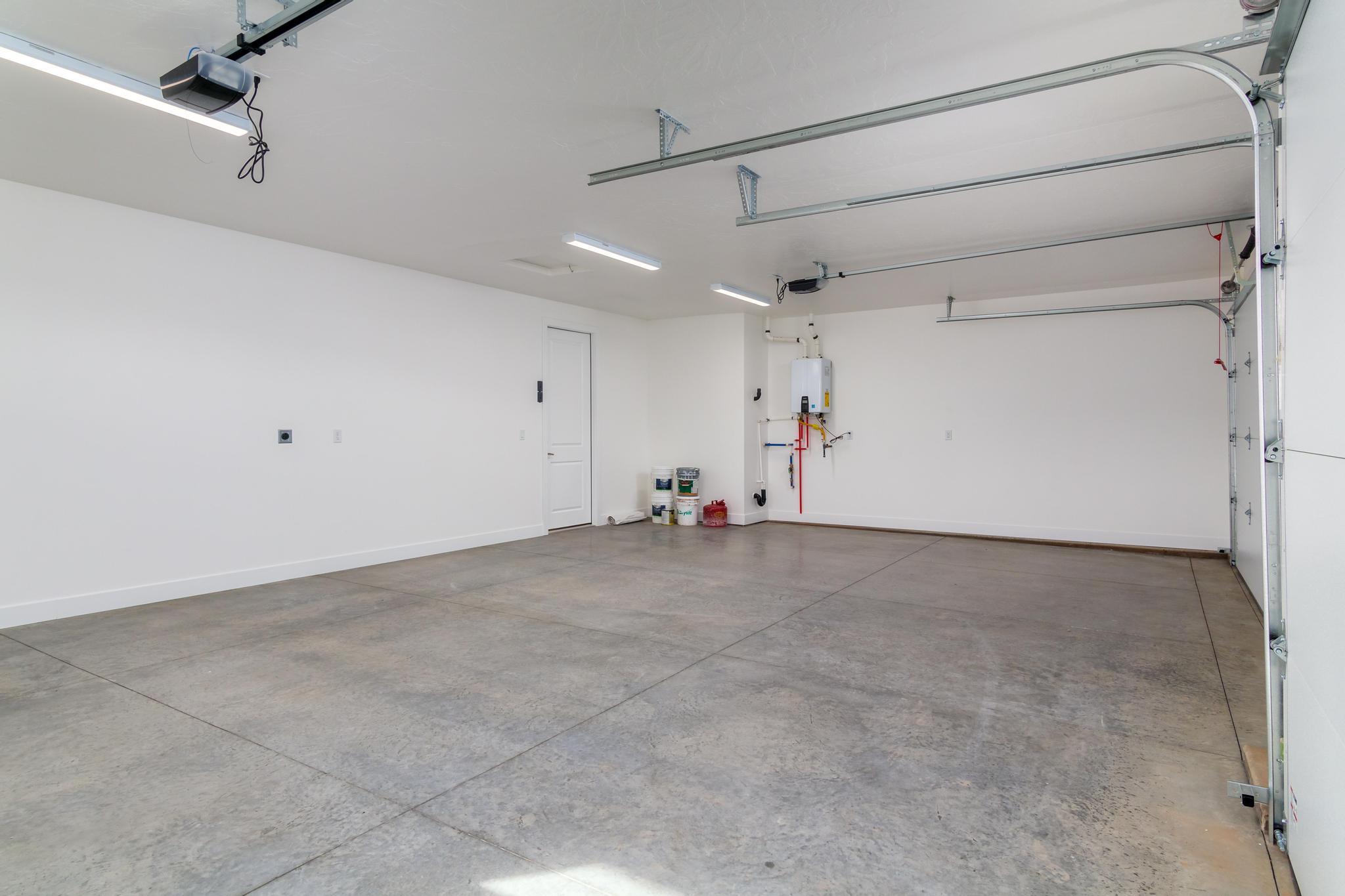 11 740 N. La Verkin, UT 84745