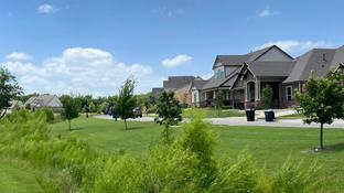 Somerset Park – Phase 2 por Arcadia Realty Corp en Dallas Texas