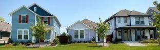 Homestead At Liberty Grove por Arcadia Realty Corp en Dallas Texas