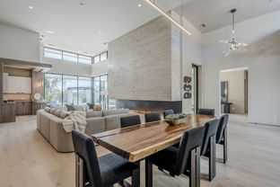 Ironwood Golf Villas por Cullum Homes en Phoenix-Mesa Arizona