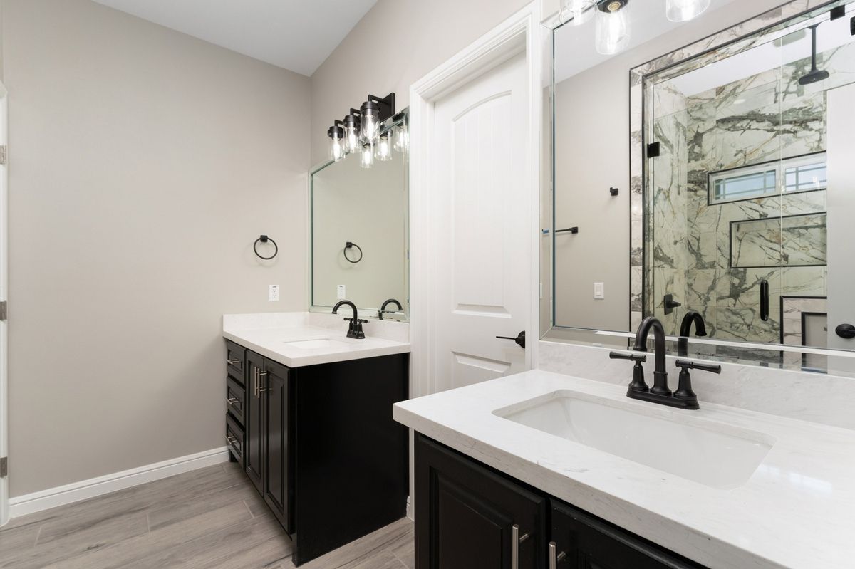 Reyna Homes, LLC por Reyna Homes, LLC en Rio Grande Valley Texas