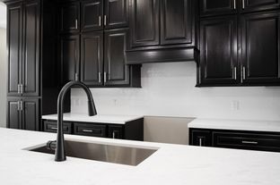 Reyna Homes, LLC por Reyna Homes, LLC en Rio Grande Valley Texas