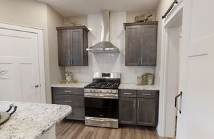 Unibilt Homes por Unibilt Homes en Dayton-Springfield Ohio