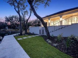Neiman Foster Homes por Neiman Foster Homes en Austin Texas