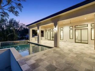 Neiman Foster Homes por Neiman Foster Homes en Austin Texas
