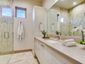 casa en Neiman Foster Homes por Neiman Foster Homes