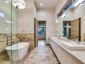 casa en Neiman Foster Homes por Neiman Foster Homes