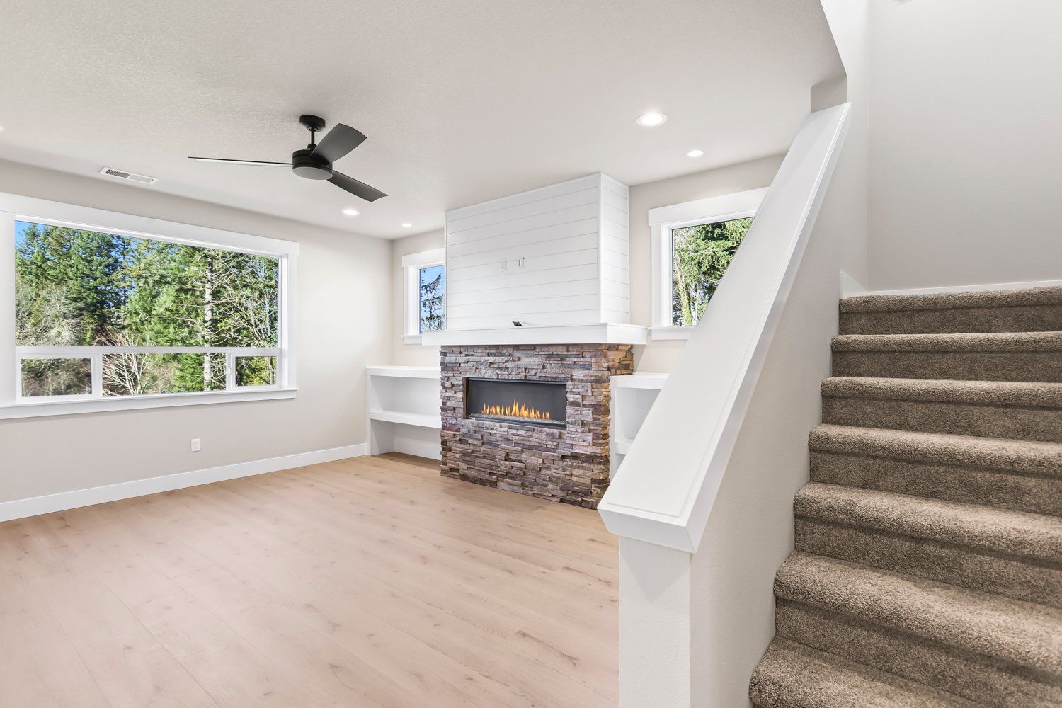 Cascadia Ridge por Cedar Ridge Homes en Portland-Vancouver Oregon