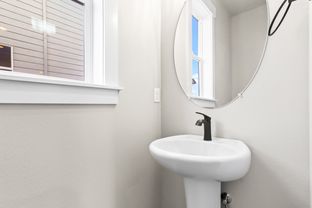 Cascadia Ridge por Cedar Ridge Homes en Portland-Vancouver Oregon