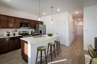 Rojo - Red Hawk Central: Carlsbad, New Mexico - KT Homes