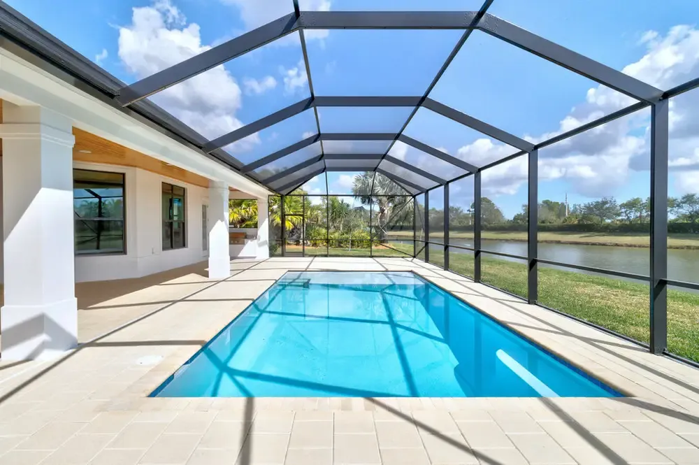 casa en VB Custom Homes, LLC por VB Custom Homes, LLC
