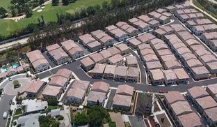 Riverdale por Integral Communities en Los Angeles California