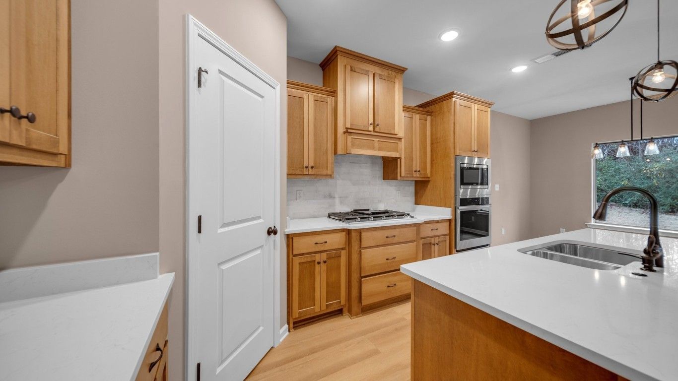 Foxberry Creek por D&D Custom Homes en Jackson Tennessee