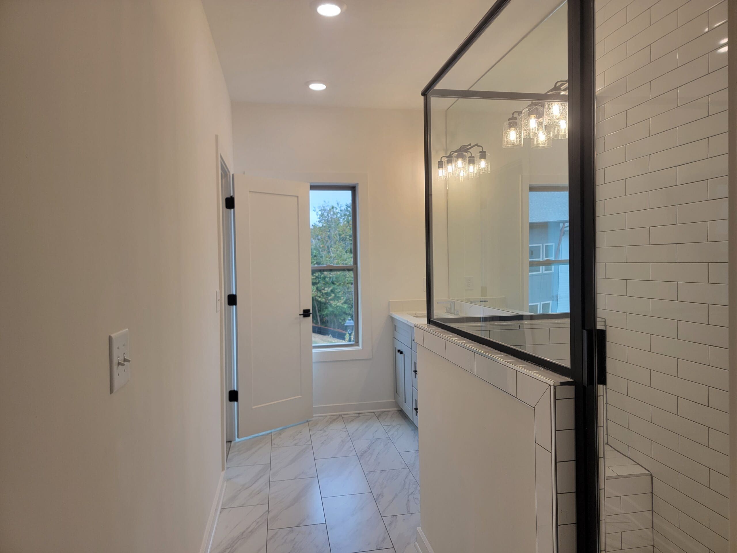 casa en Avion por Frayer & Judge