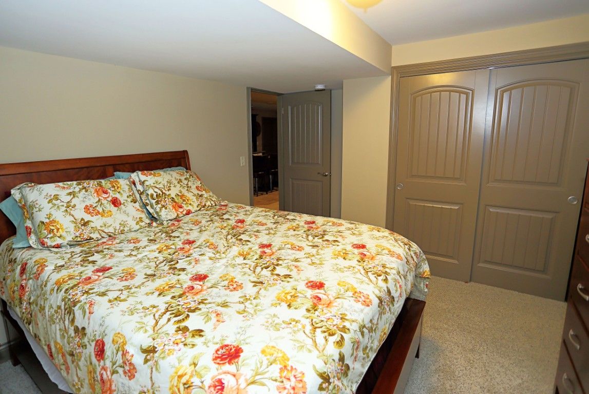 casa en The Bold Company por The Bold Company