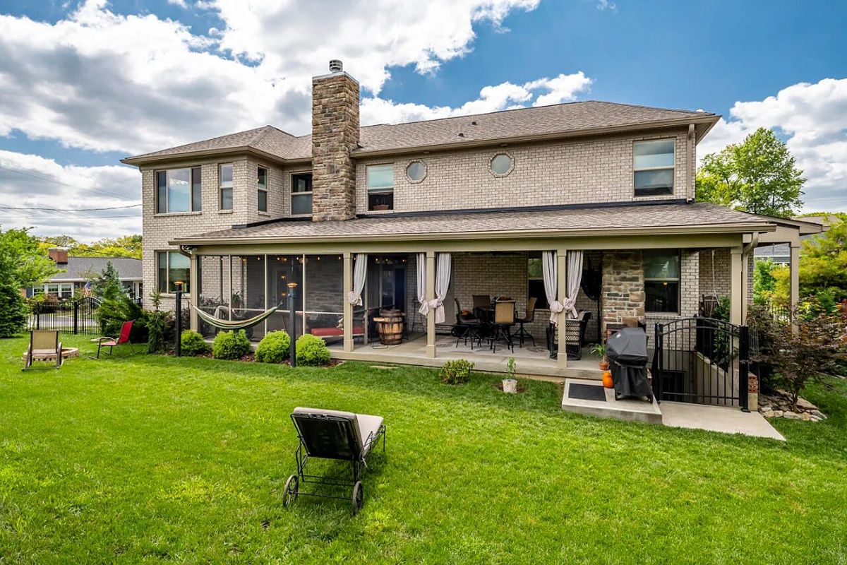 casa en The Bold Company por The Bold Company