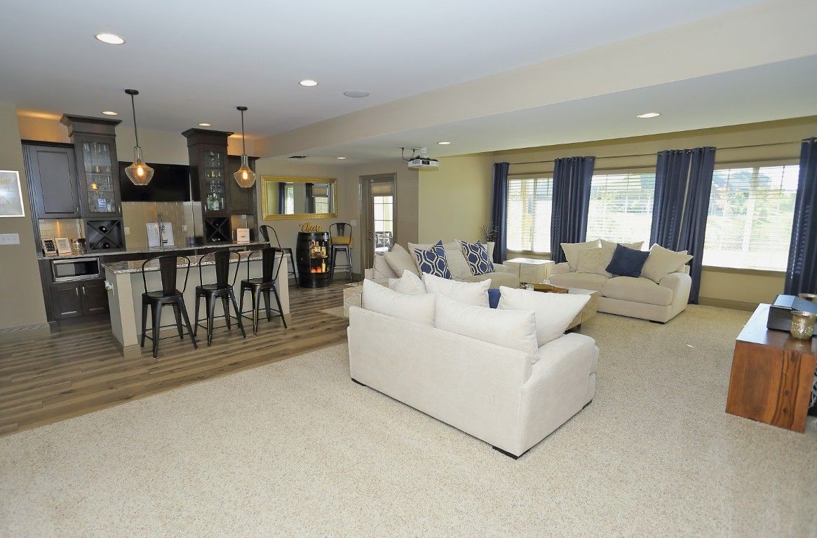 casa en The Bold Company por The Bold Company