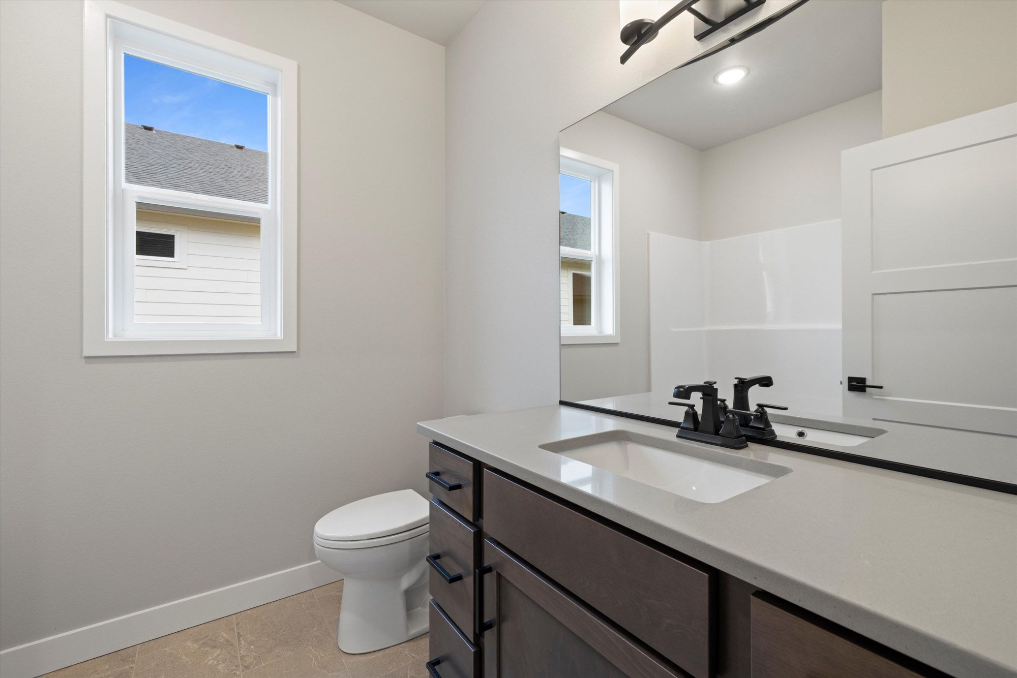 3605. Kennewick, WA 99338